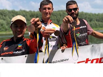 Деснянська оповідь від FishingStock Team